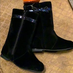 New Gymboree black velour holiday zip up boots